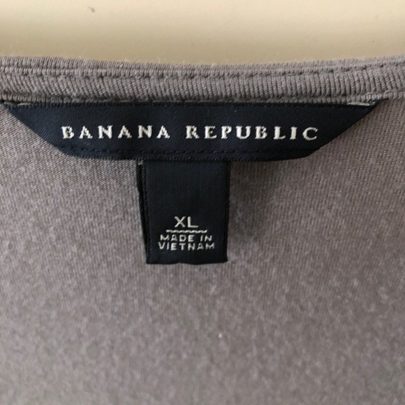 Banana Republic Drapey grey top XL - Picture 3 of 3
